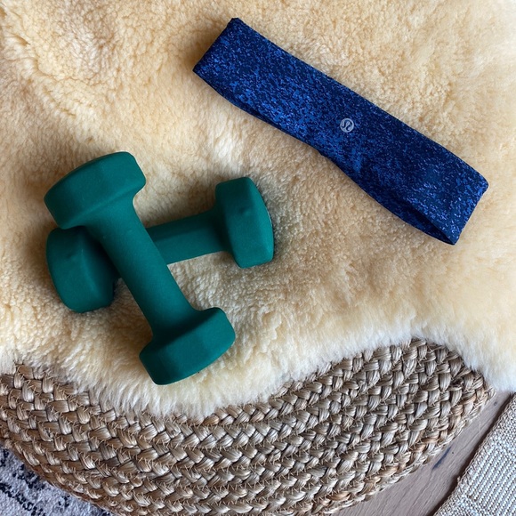 β¨ FREE WITH PURCHASE | lululemon headband in blue